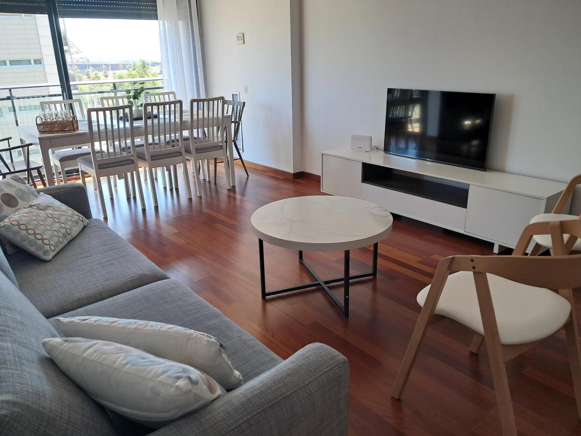 Modern Apartment, With Parking, Close To The Beach!! Sant Adria de Besos Exterior photo